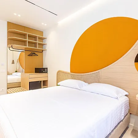 Santorini Luxury 2 - Access, Parking And *